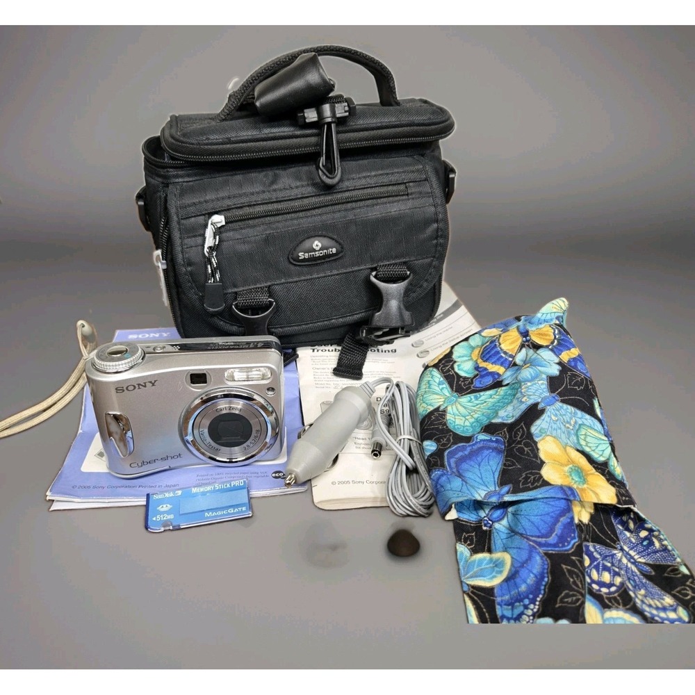 Sony Cyber-shot DSC-S90 4.1MP Digital Camera Fully Tested & Working Bundle